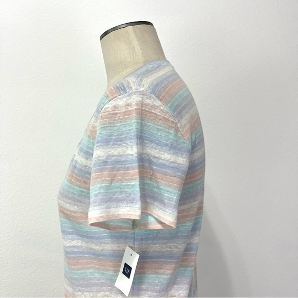 Gap- Linen Lightweight V Neck Multi Stripe Tee Size Medium. - Picture 5 of 9